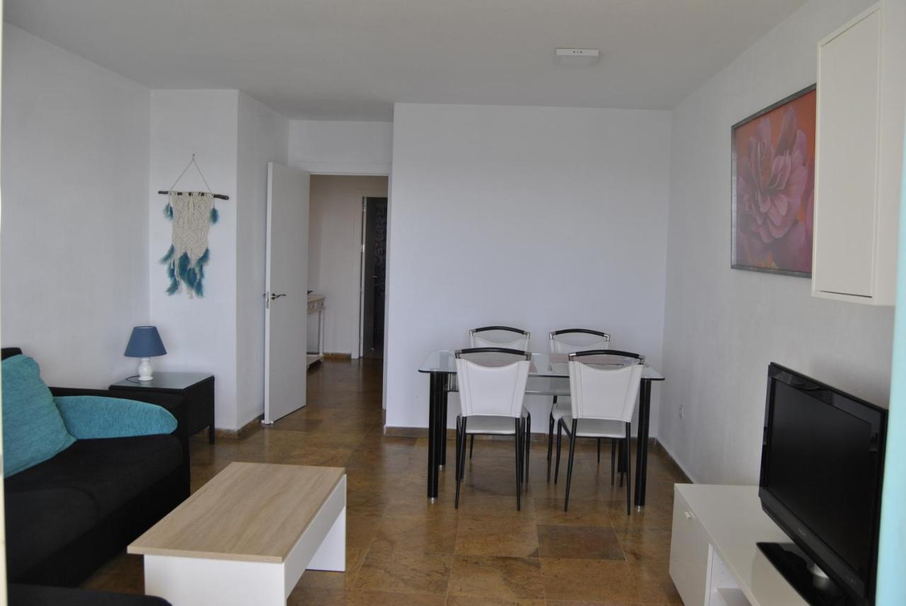Apartamento Frente Al Mar,Primera Linea Rincón de la Victoria Dış mekan fotoğraf