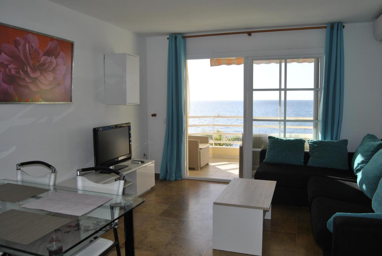 Apartamento Frente Al Mar,Primera Linea Rincón de la Victoria Dış mekan fotoğraf