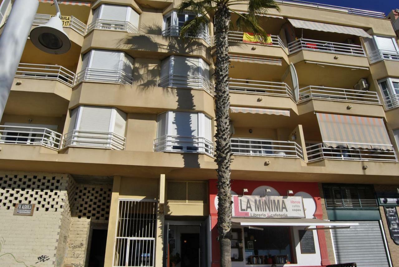 Apartamento Frente Al Mar,Primera Linea Rincón de la Victoria Dış mekan fotoğraf