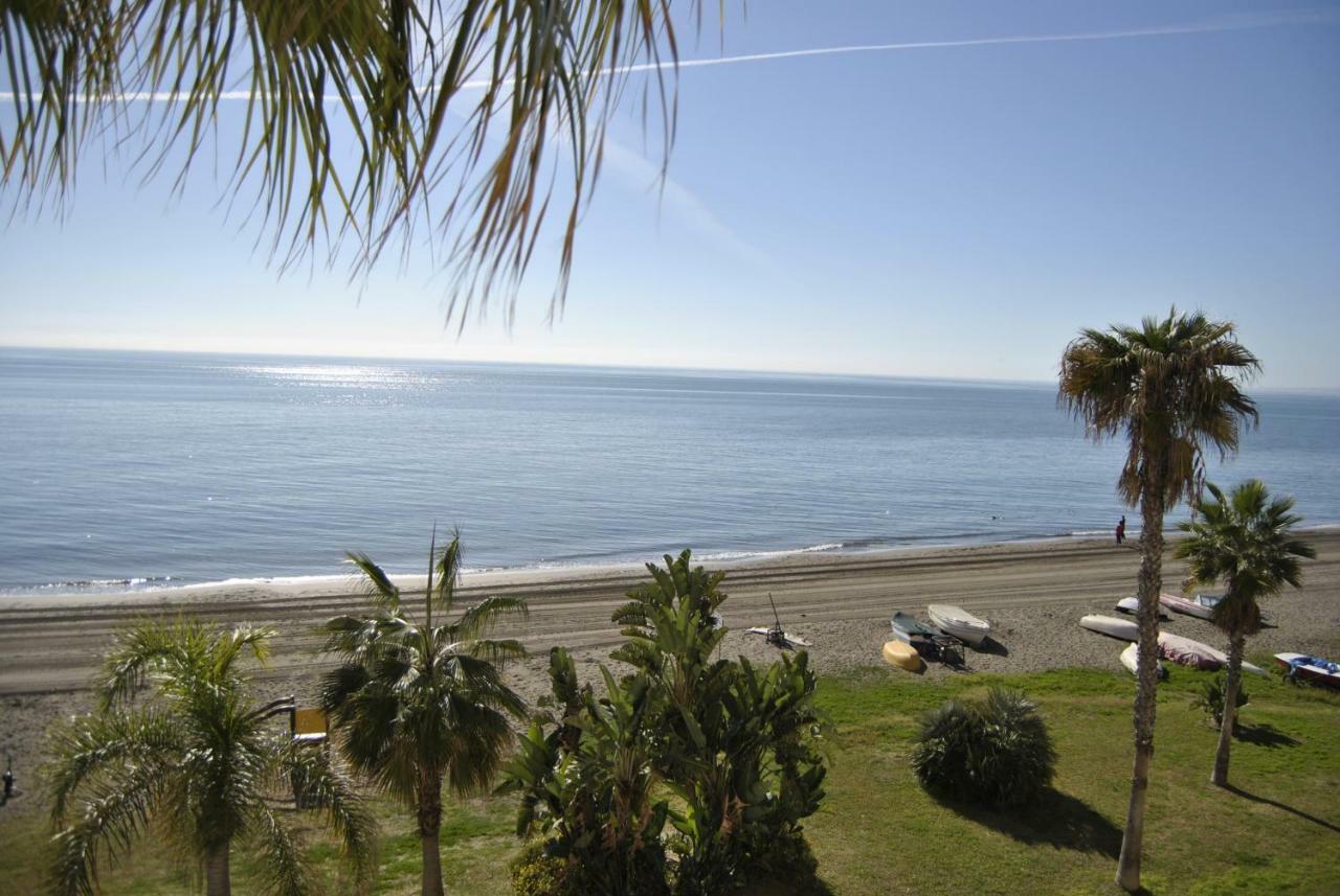 Apartamento Frente Al Mar,Primera Linea Rincón de la Victoria Dış mekan fotoğraf